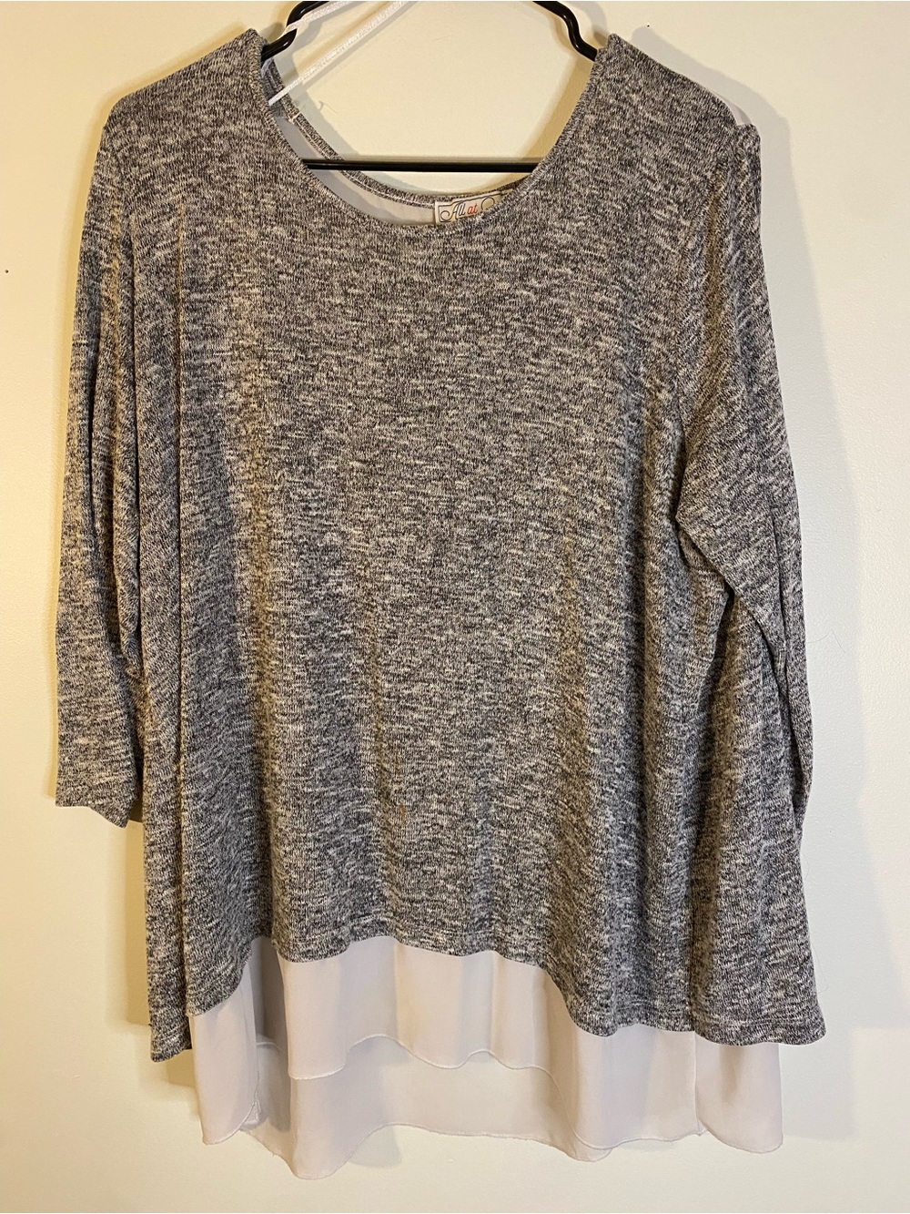 Women's Heather Gray Layered Hem Knit Blouse